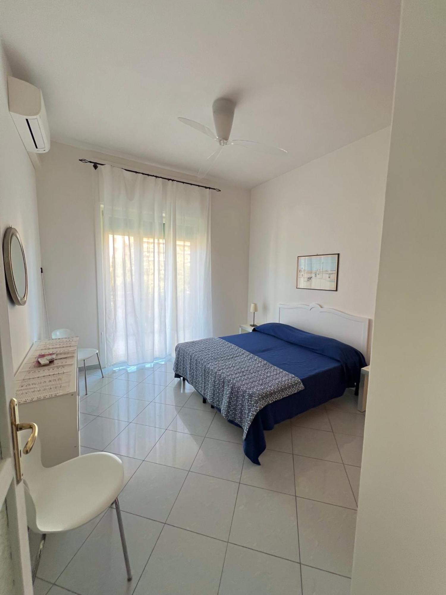 La Casa Lungo Il Mare Apartment Maiori Luaran gambar